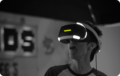 virtual reality user reaction